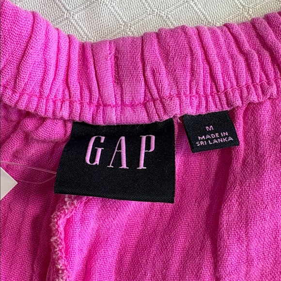Gap Cotton Gauze Easy Shorts in Standout Pink NWT Size M - Picture 6 of 9